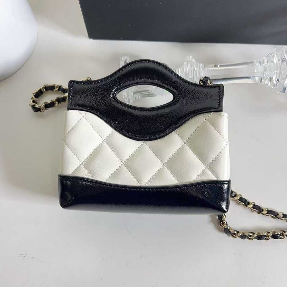 Chanel Nano Shopping 31 Shopping Bag Black White - Picture 3 of 5